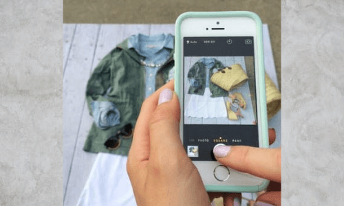 contoh foto produk baju dengan smartphone